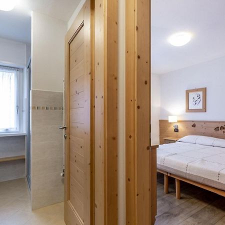 Stella Alpina Apartment Campitello di Fassa Luaran gambar
