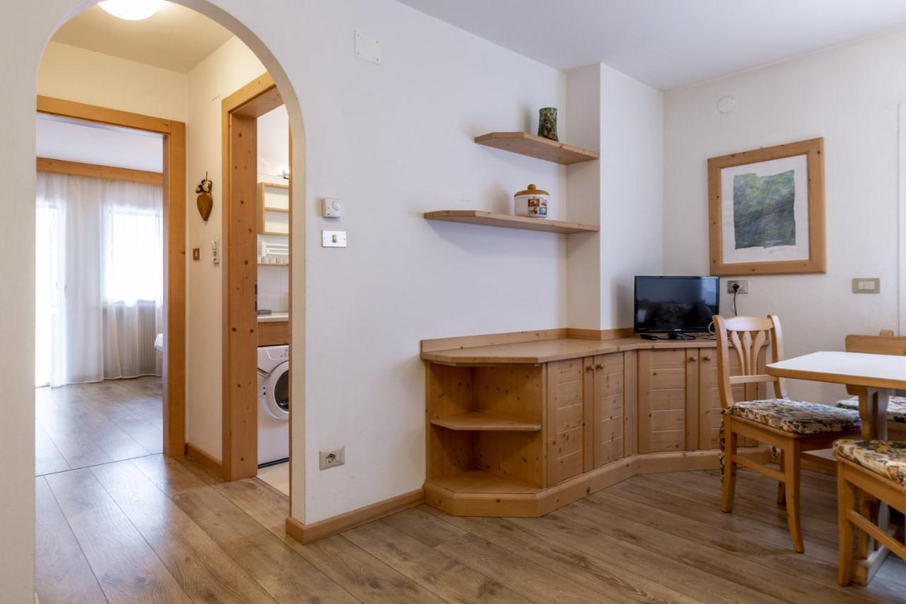 Stella Alpina Apartment Campitello di Fassa Luaran gambar