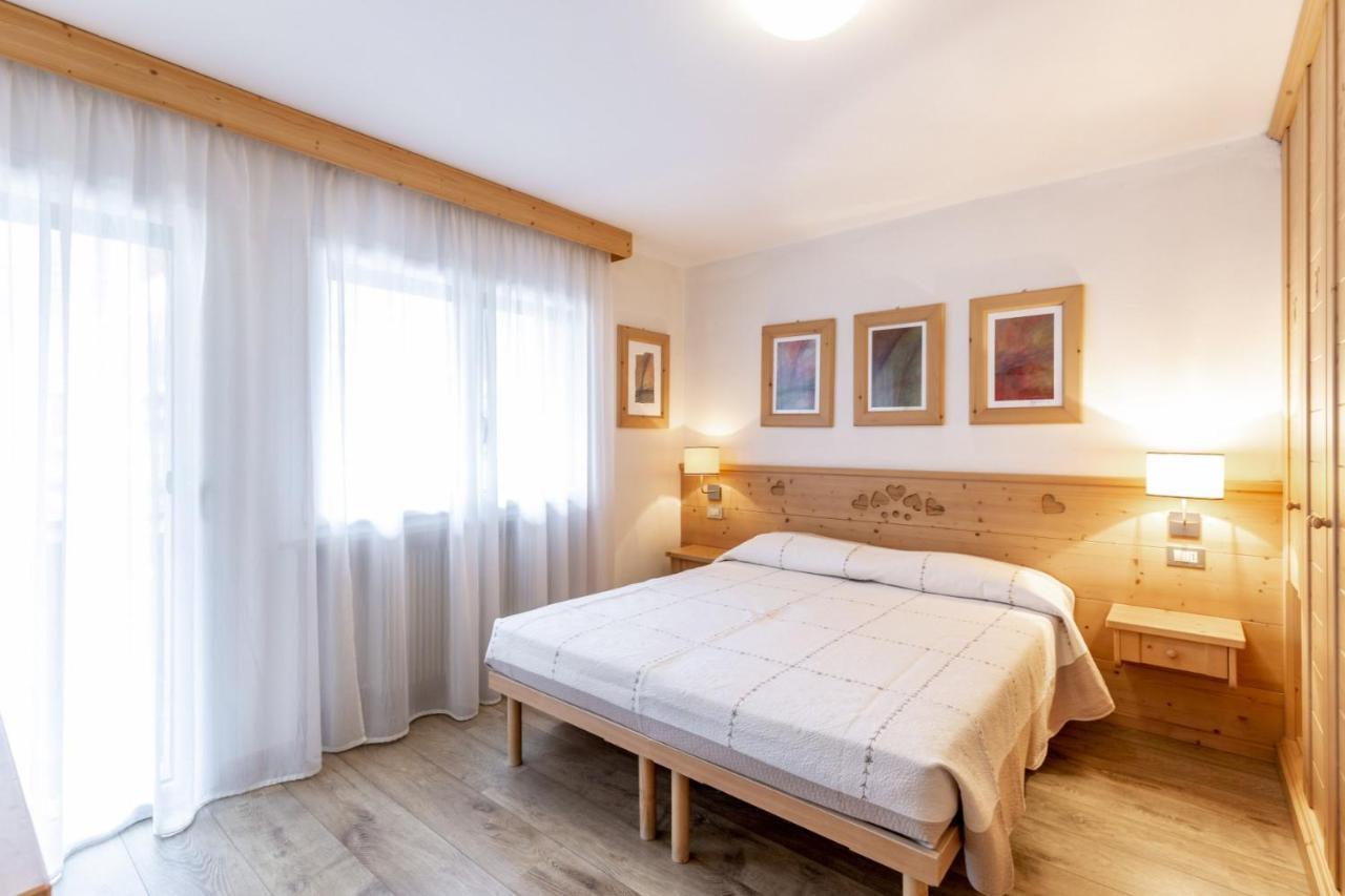 Stella Alpina Apartment Campitello di Fassa Luaran gambar