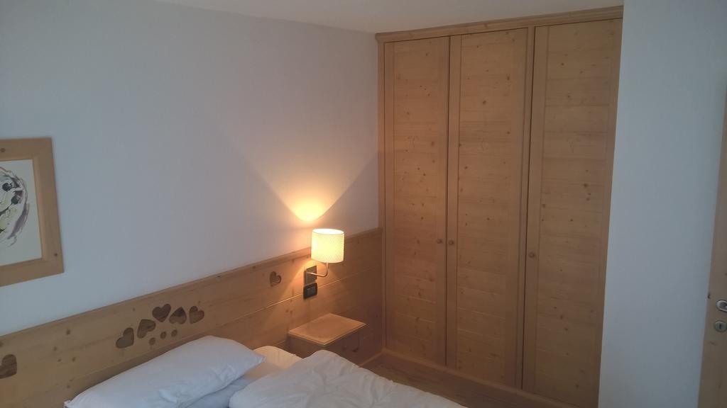 Stella Alpina Apartment Campitello di Fassa Luaran gambar